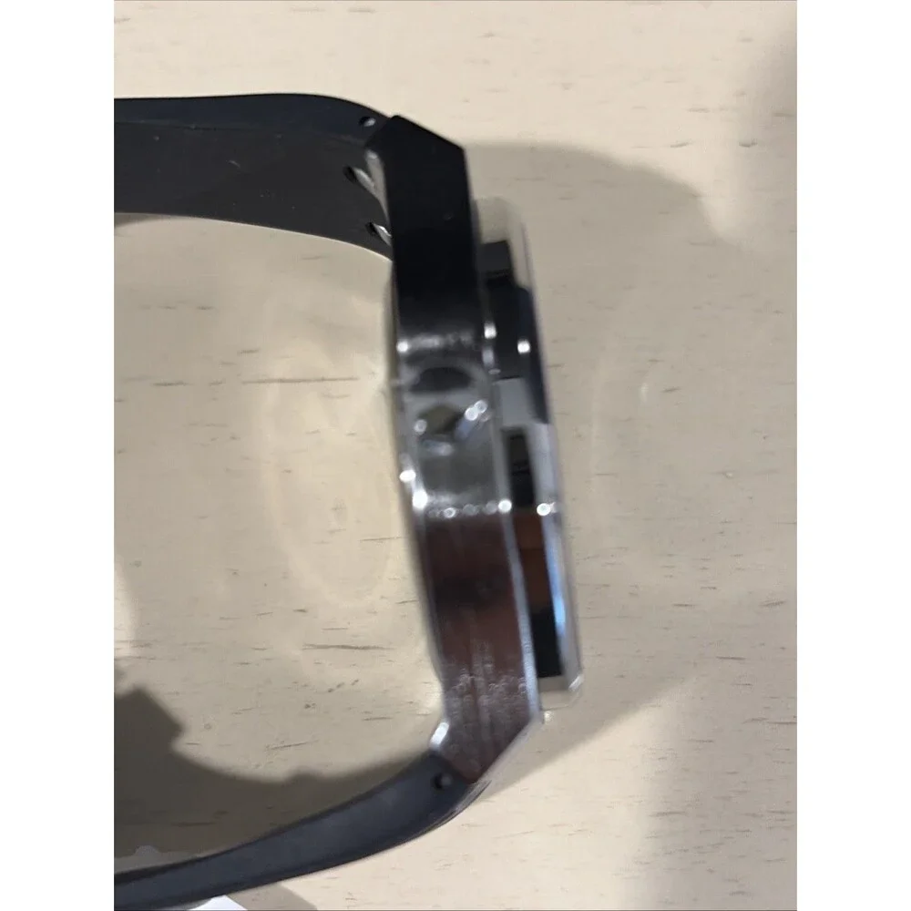Invicta Speedway Rim 70038 Men’s Black Silicone Strap Quartz Watch New in Box